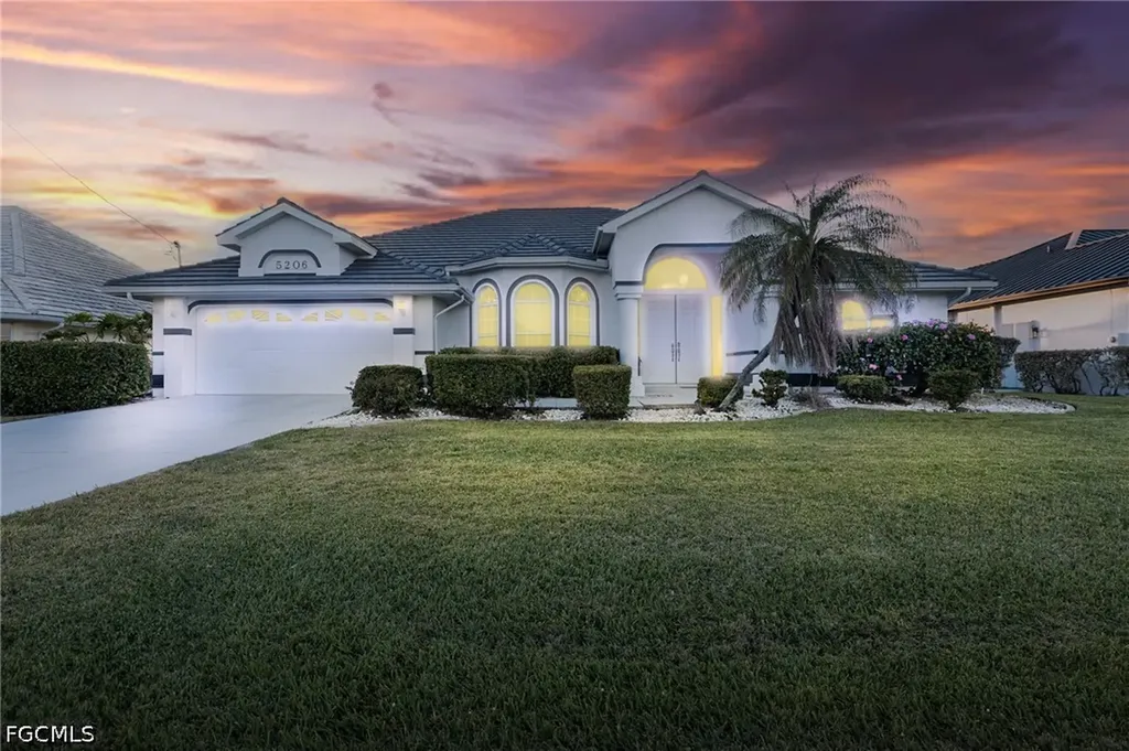 5206 Sands Boulevard Cape Coral FL 33914