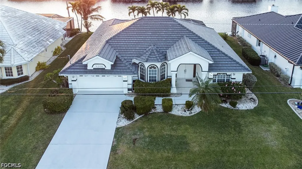 5206 Sands Boulevard Cape Coral FL 33914