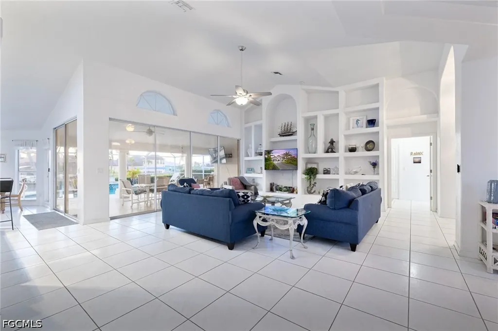 5206 Sands Boulevard Cape Coral FL 33914