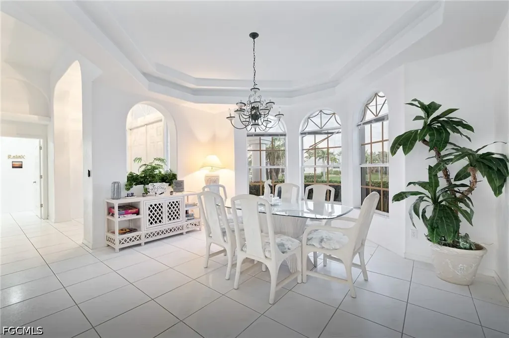 5206 Sands Boulevard Cape Coral FL 33914