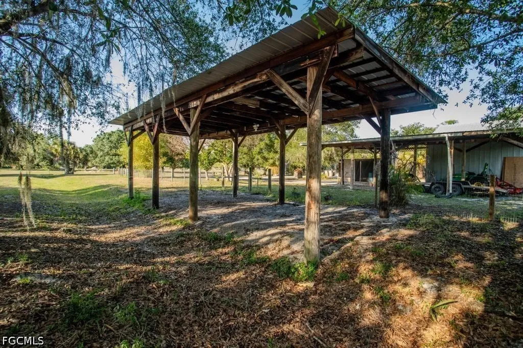 3880 Packinghouse Road Alva FL 33920
