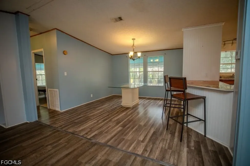 3880 Packinghouse Road Alva FL 33920