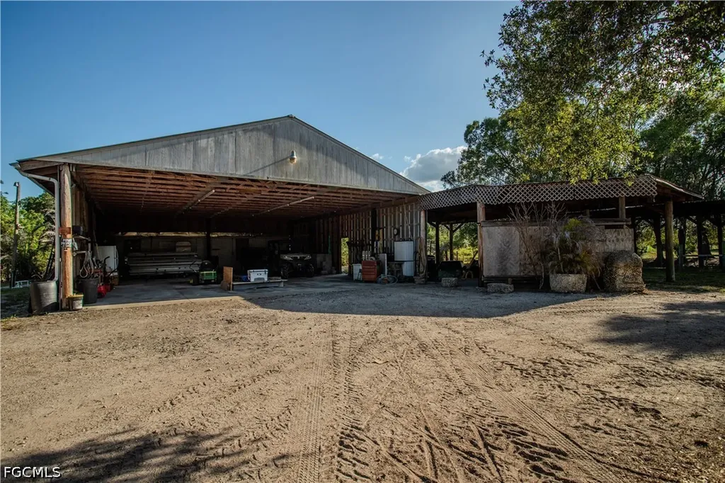 3880 Packinghouse Road Alva FL 33920