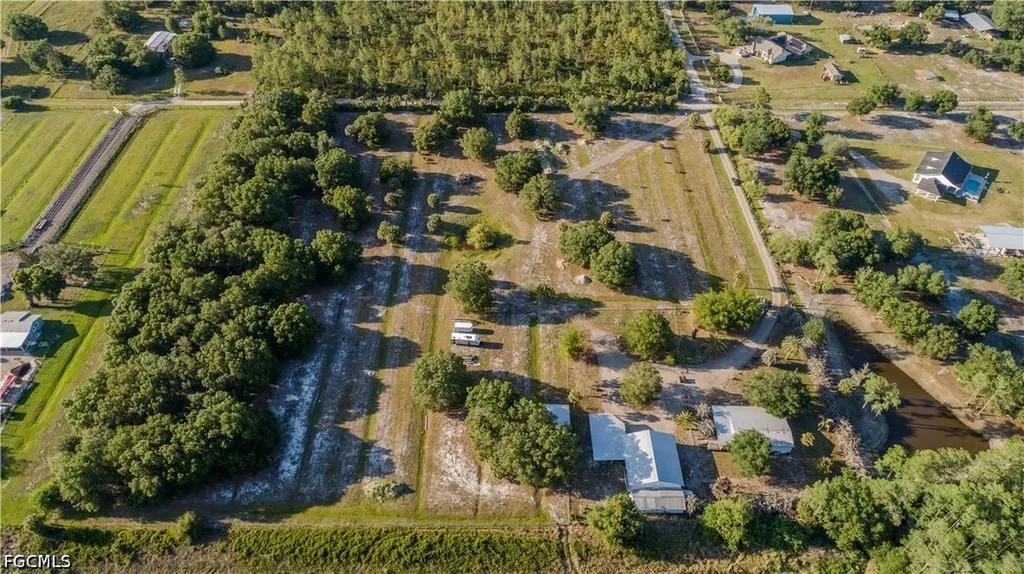3880 Packinghouse Road Alva FL 33920