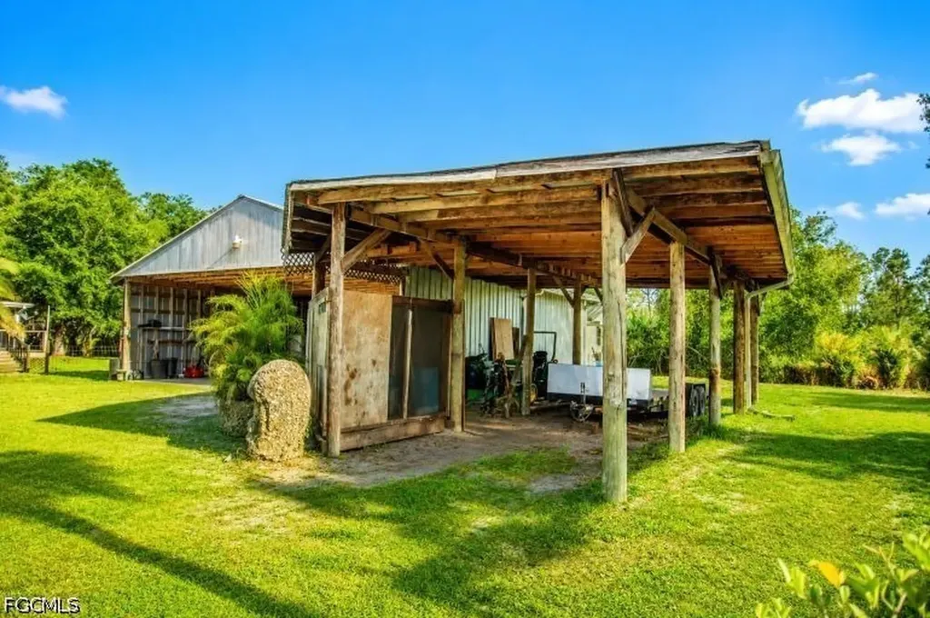 3880 Packinghouse Road Alva FL 33920