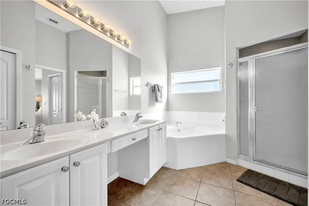 10391 Mcarthur Palm Lane Fort Myers FL 33966