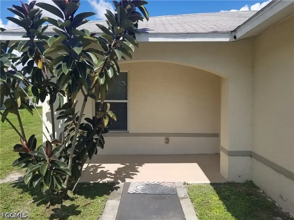 527 Hancock Bridge Parkway Cape Coral FL 33990