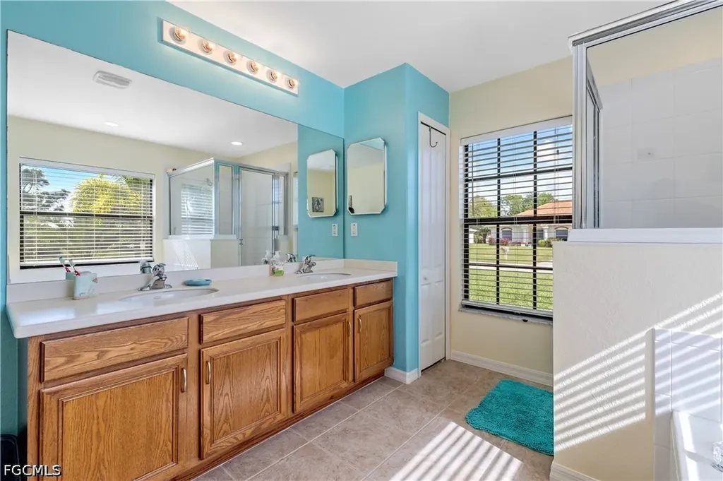 3810 NW 46th Street Cape Coral FL 33993