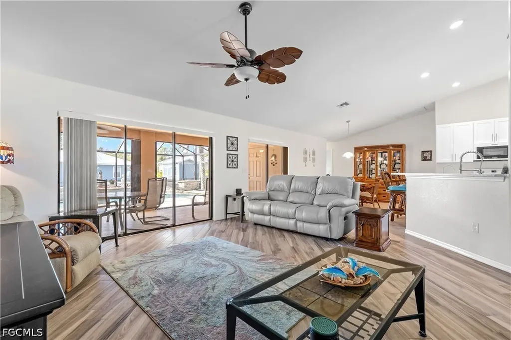 3810 NW 46th Street Cape Coral FL 33993