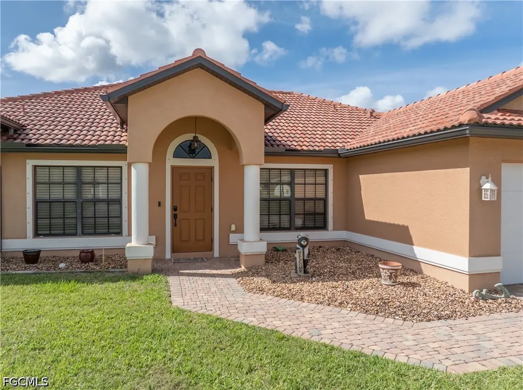 3810 NW 46th Street Cape Coral FL 33993