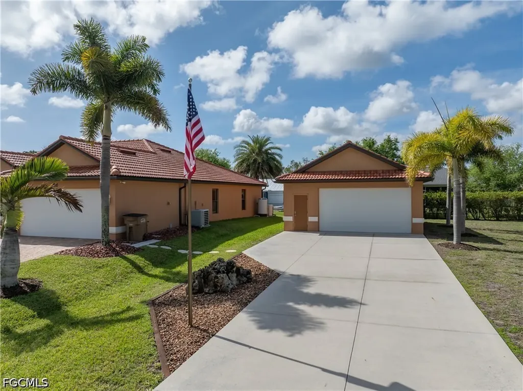 3810 NW 46th Street Cape Coral FL 33993