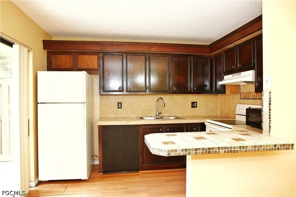 1514 Park Meadows Drive Fort Myers FL 33907