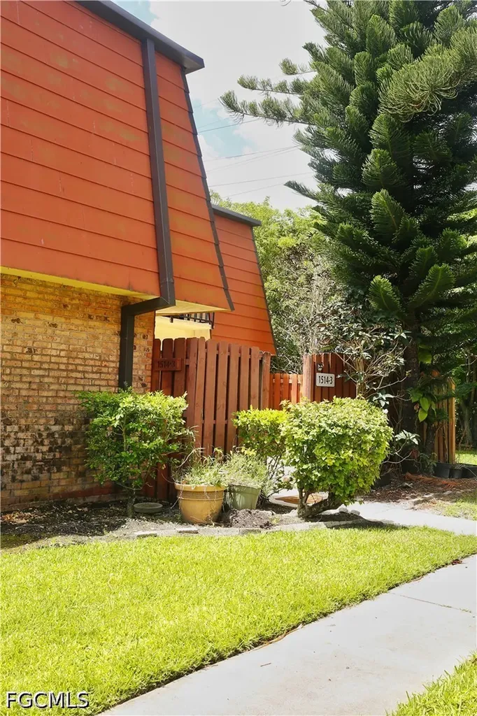 1514 Park Meadows Drive Fort Myers FL 33907