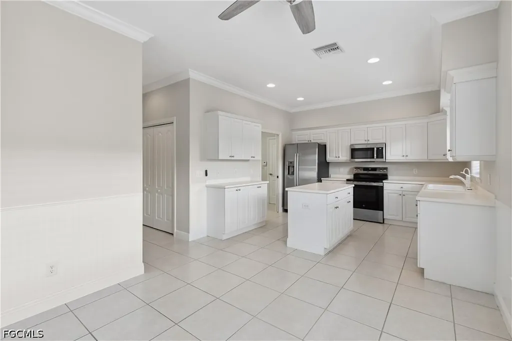 12573 Coconut Creek Court Fort Myers FL 33908