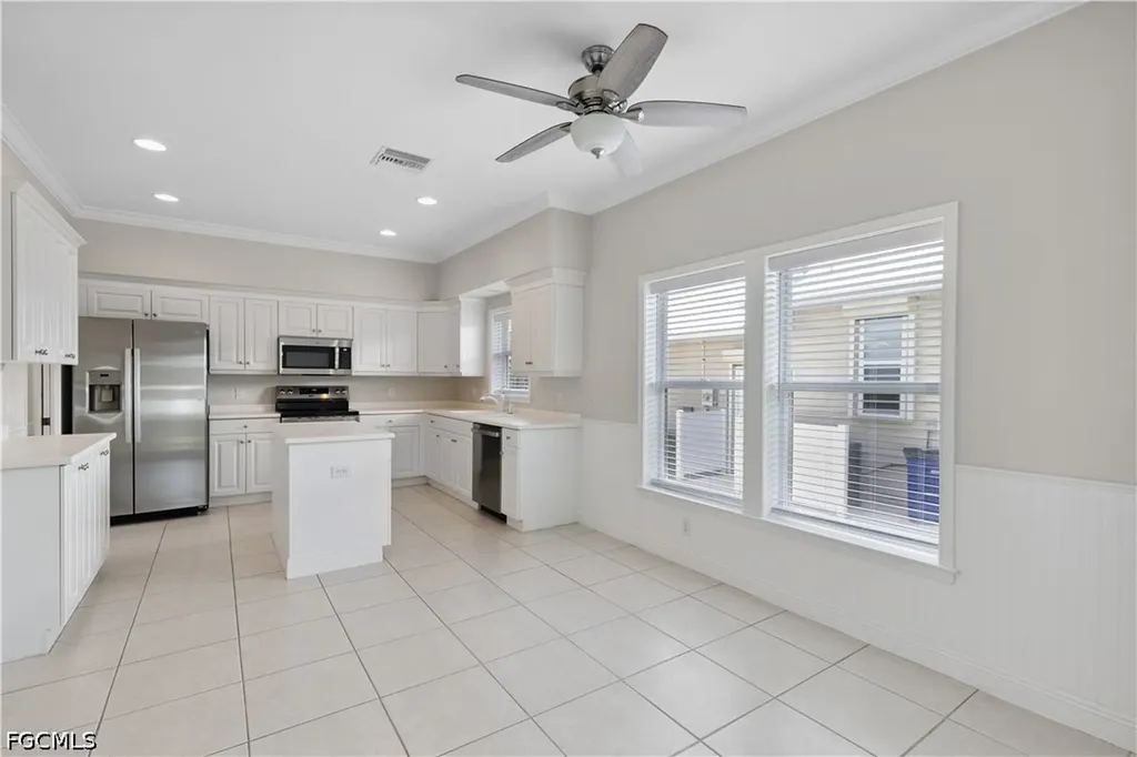 12573 Coconut Creek Court Fort Myers FL 33908