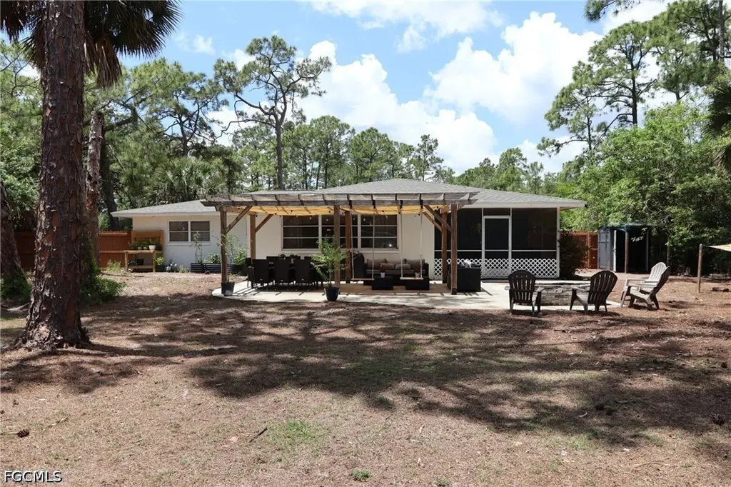 602 James Avenue Lehigh Acres FL 33936