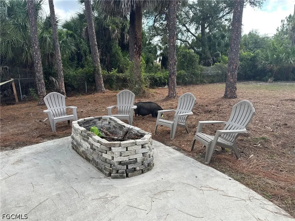 602 James Avenue Lehigh Acres FL 33936