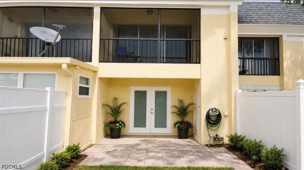 102 E Greens Boulevard Lehigh Acres FL 33936