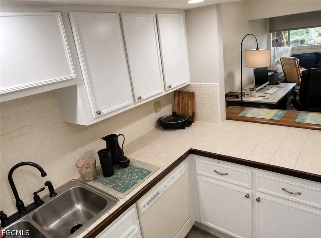 102 E Greens Boulevard Lehigh Acres FL 33936