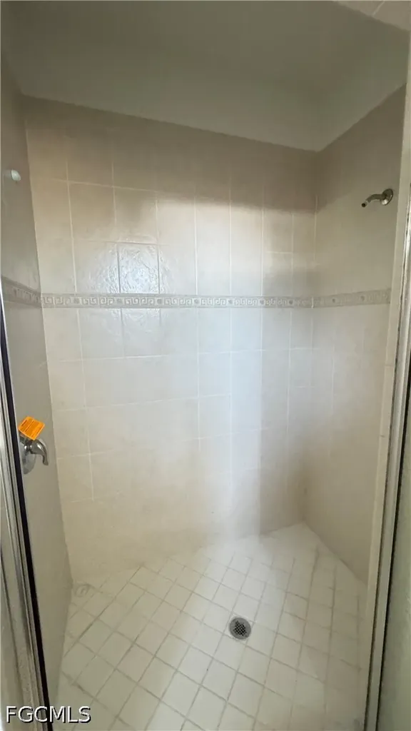 1716 SW 3rd Place Cape Coral FL 33991