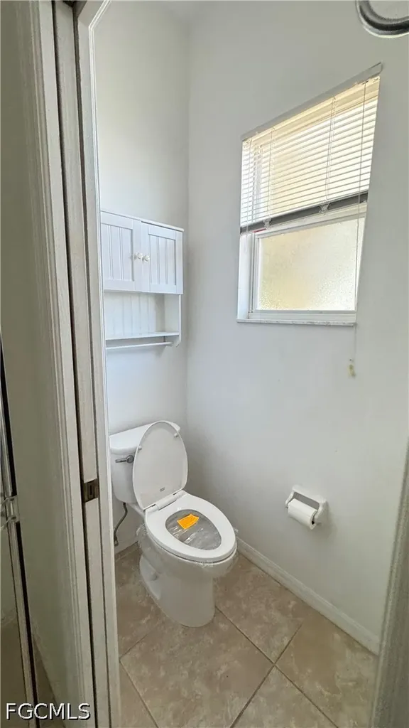 1716 SW 3rd Place Cape Coral FL 33991