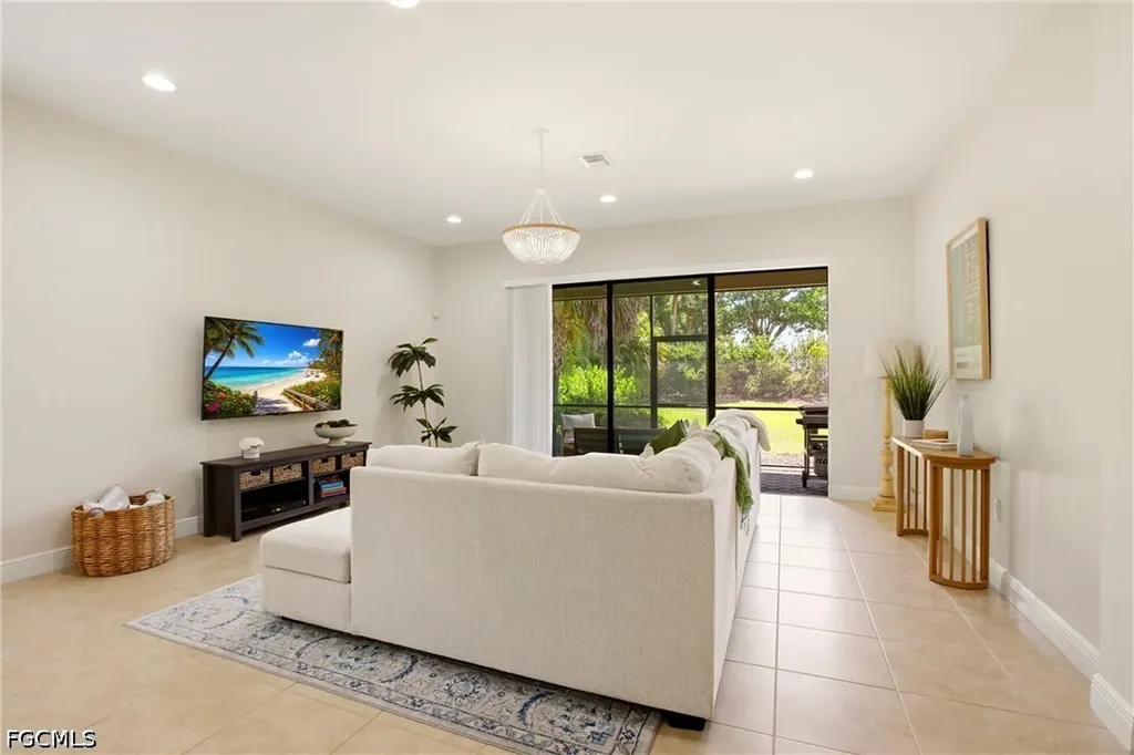 10604 Essex Square Boulevard Fort Myers FL 33913