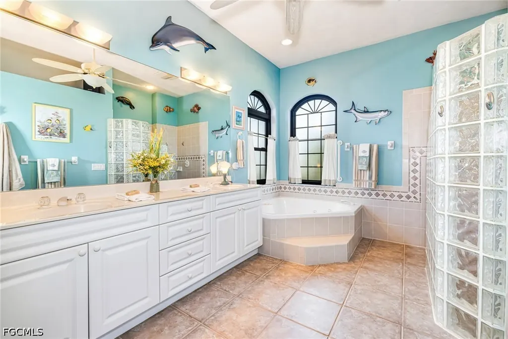 2510 SE 23rd Place Cape Coral FL 33904