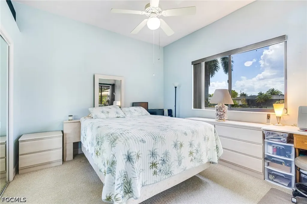 2510 SE 23rd Place Cape Coral FL 33904