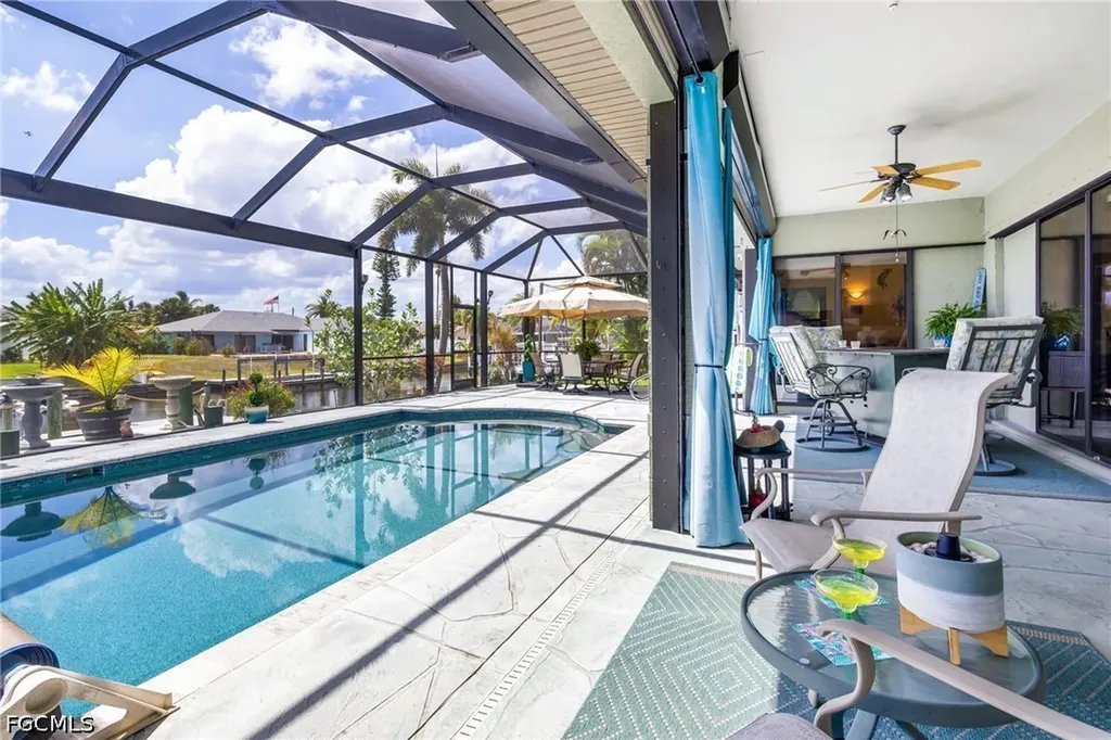 2510 SE 23rd Place Cape Coral FL 33904