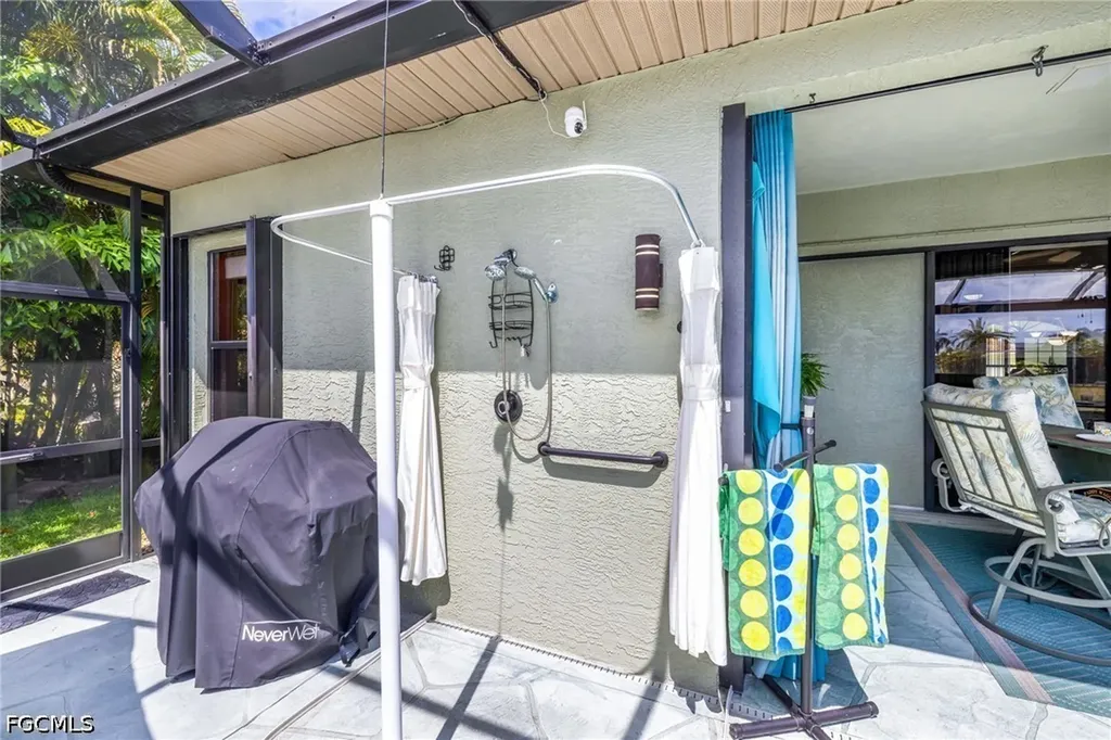 2510 SE 23rd Place Cape Coral FL 33904