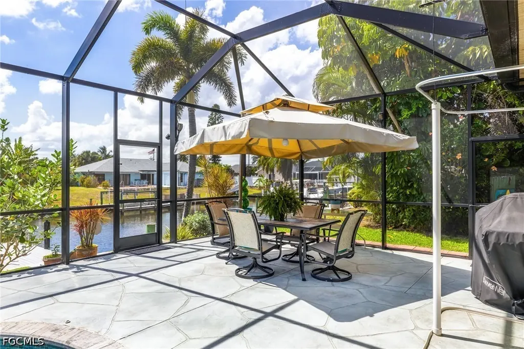 2510 SE 23rd Place Cape Coral FL 33904