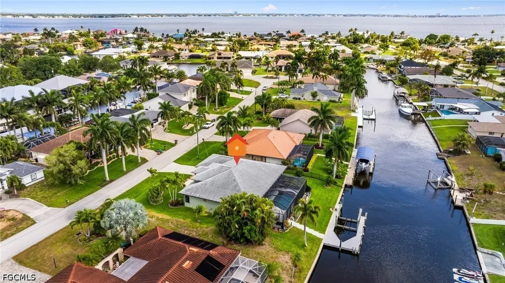 2510 SE 23rd Place Cape Coral FL 33904