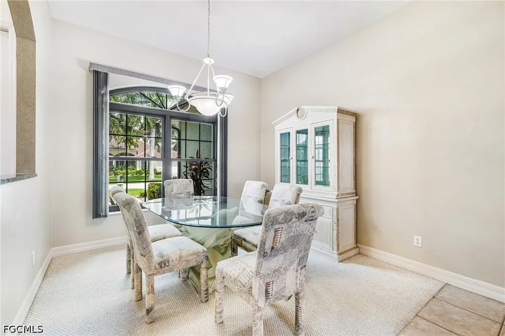 2510 SE 23rd Place Cape Coral FL 33904