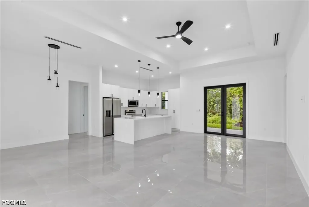 1276 Dove Tree Street Naples FL 34117