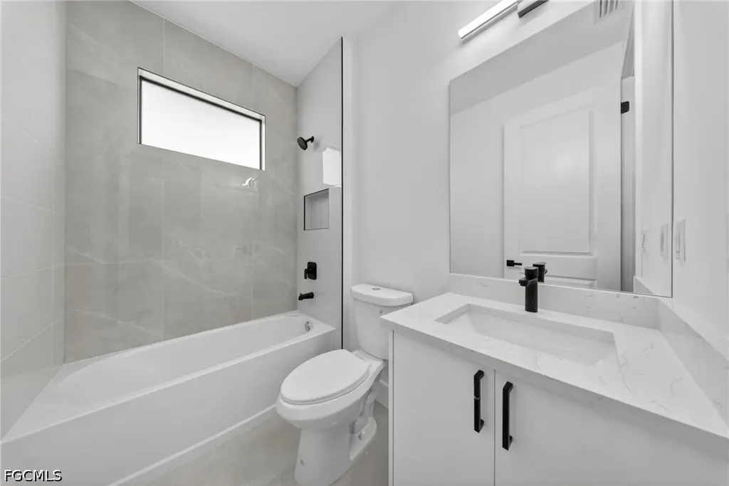 1276 Dove Tree Street Naples FL 34117