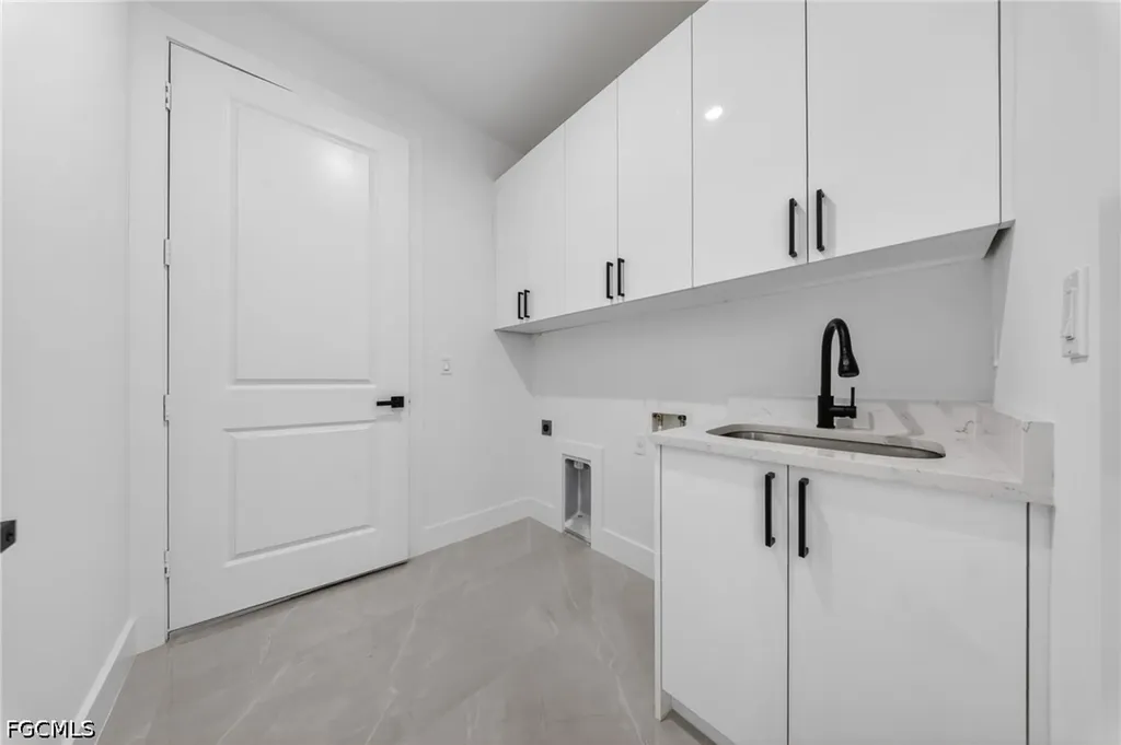 1276 Dove Tree Street Naples FL 34117