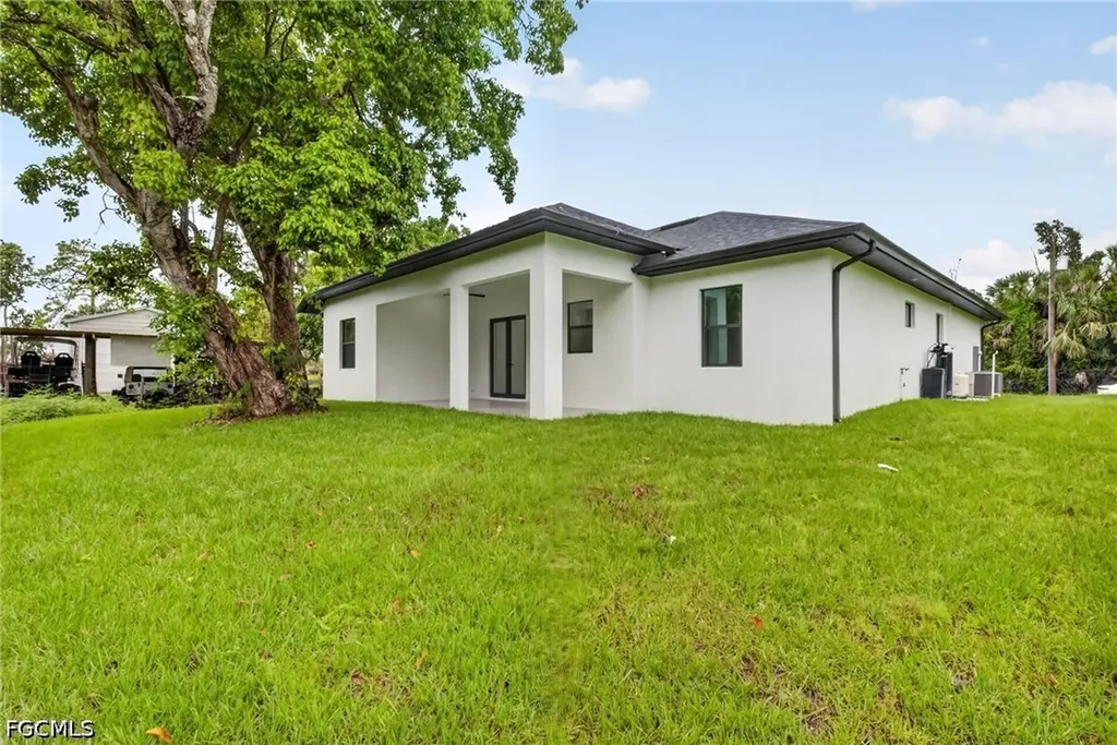 1276 Dove Tree Street Naples FL 34117
