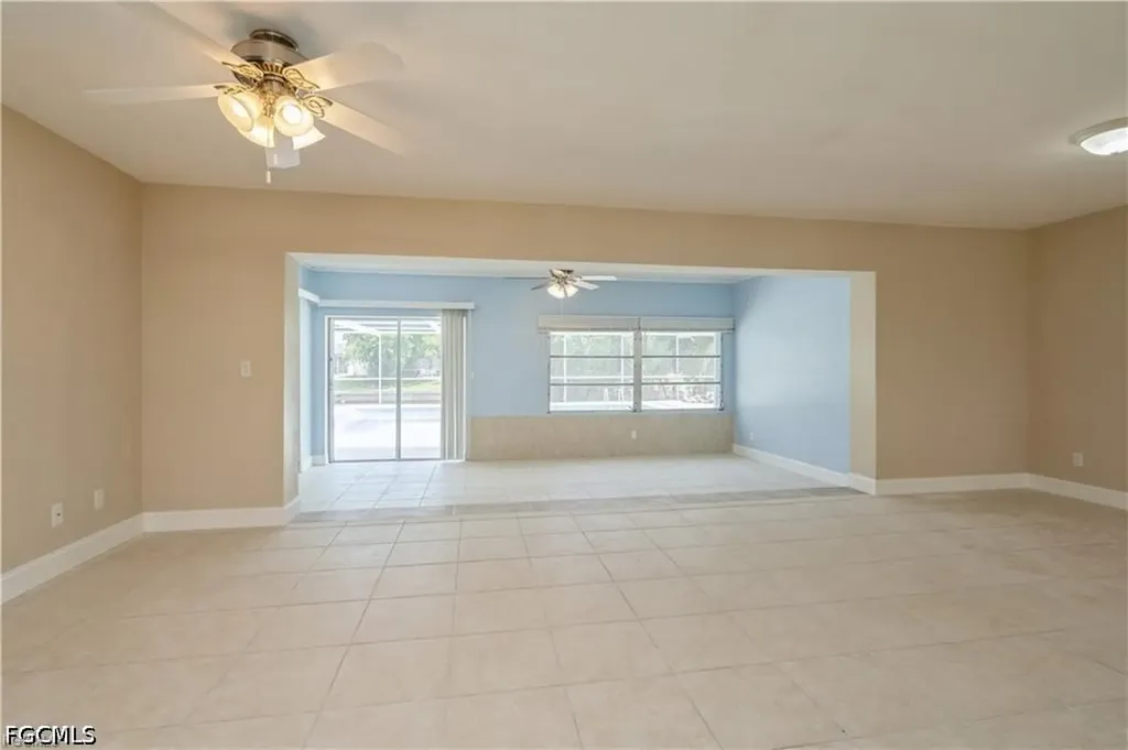 1453 Venetian Court Cape Coral FL 33904