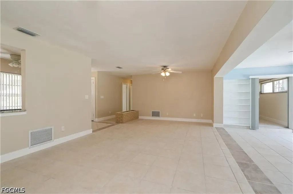 1453 Venetian Court Cape Coral FL 33904