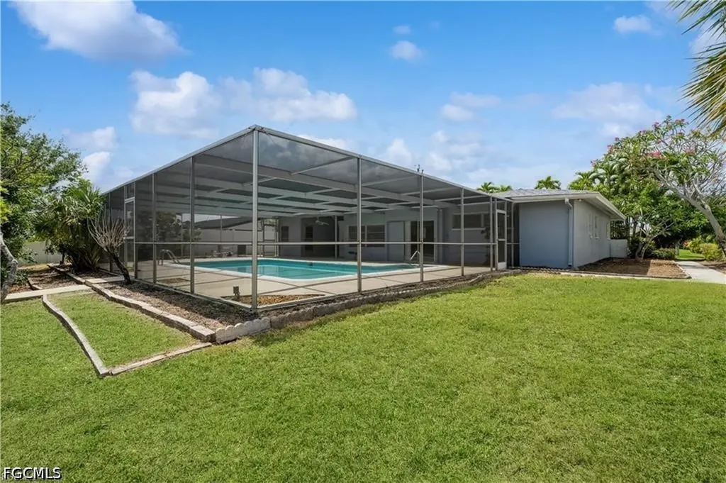 1453 Venetian Court Cape Coral FL 33904