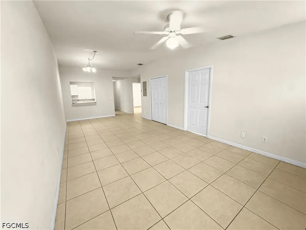 1321 SE 8th Avenue Cape Coral FL 33990