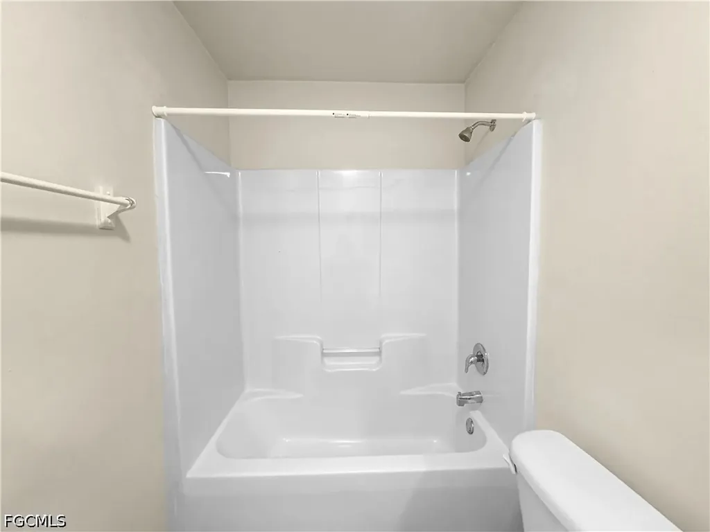 1321 SE 8th Avenue Cape Coral FL 33990