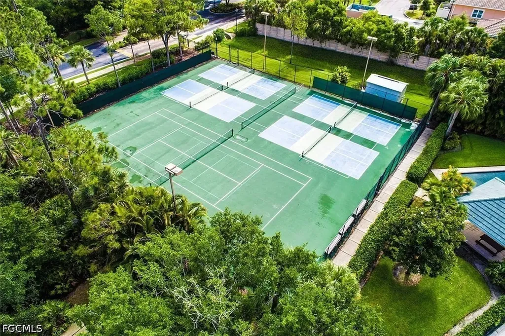 22954 Lone Oak Drive Estero FL 33928