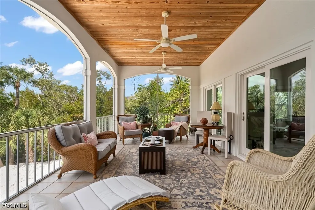500 Kinzie Island Court Sanibel FL 33957