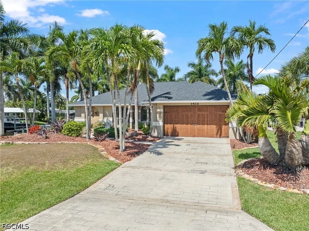 1412 Windsor Court Cape Coral FL 33904