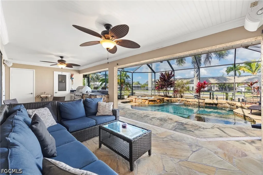 1412 Windsor Court Cape Coral FL 33904