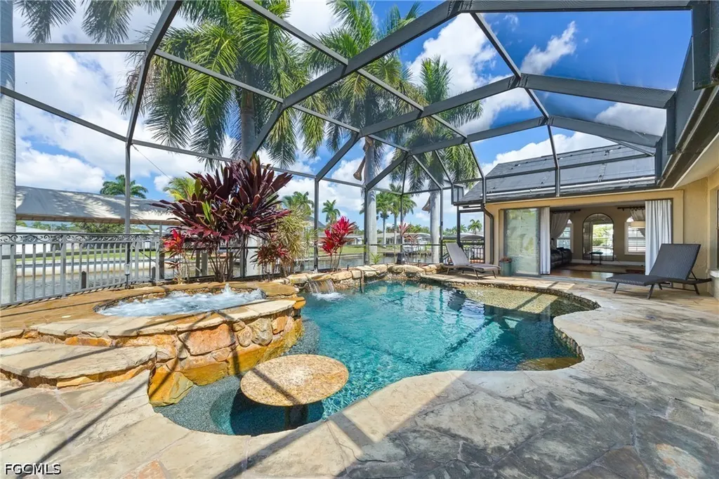 1412 Windsor Court Cape Coral FL 33904