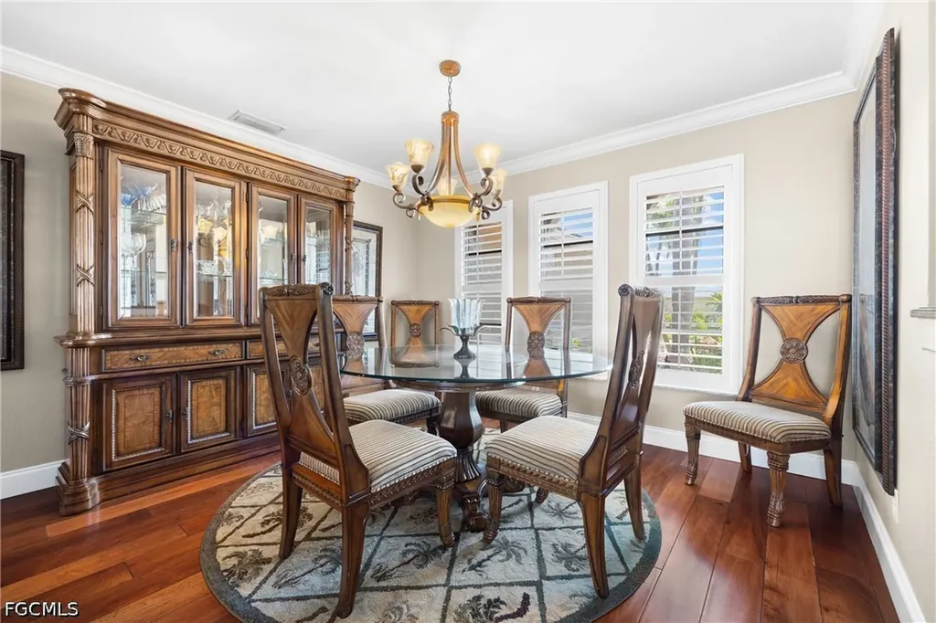 1412 Windsor Court Cape Coral FL 33904