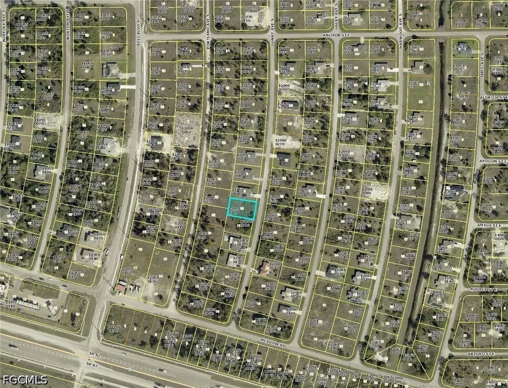 1088 Gunby Avenue S Lehigh Acres FL 33974