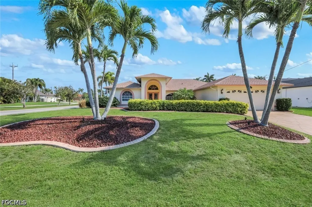 2725 SW 46th Terrace Cape Coral FL 33914